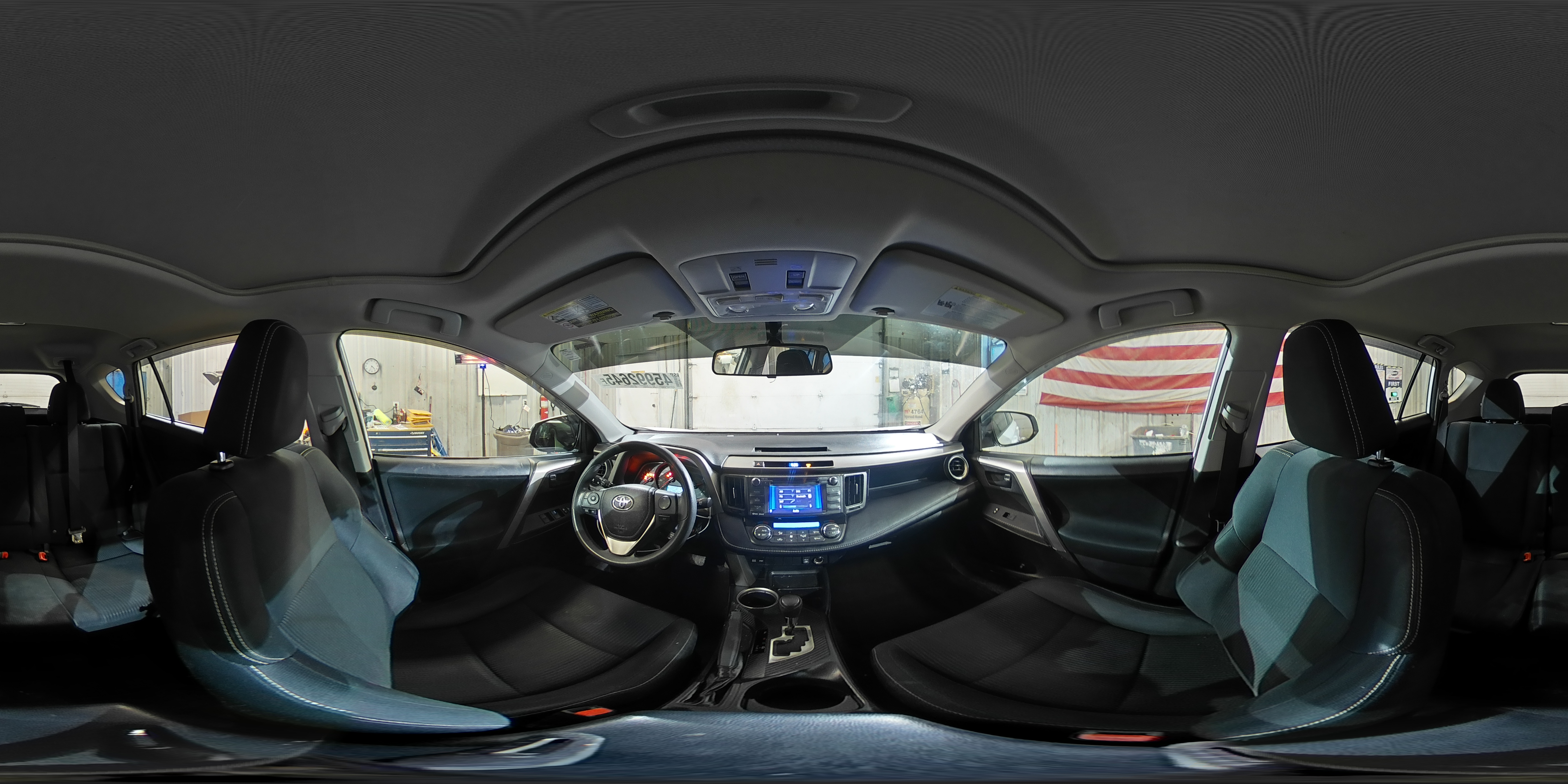 2013 Toyota RAV 4 - Image 13