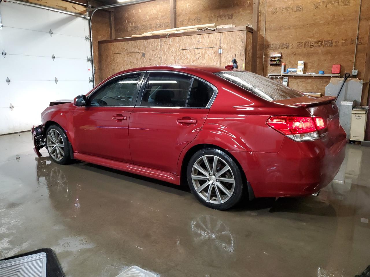 2014 Subaru Legacy - Image 2