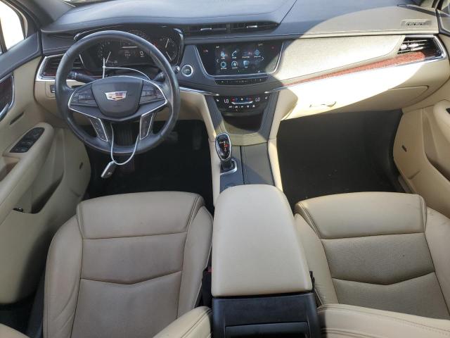  CADILLAC XT5 2019 Серый