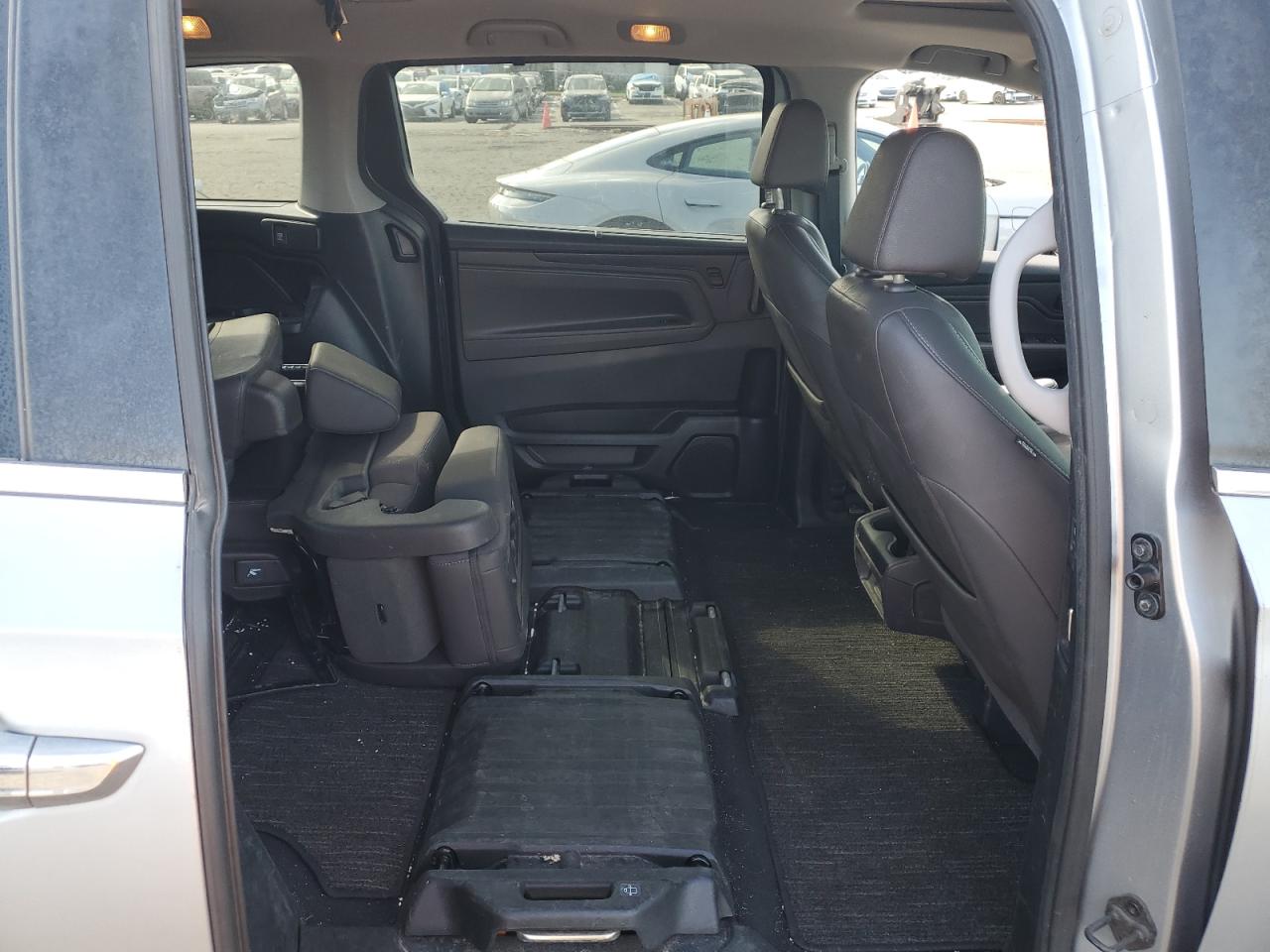 2021 Honda Odyssey - Image 11
