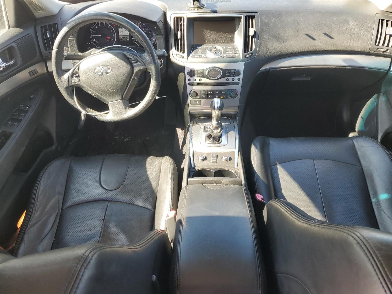 2011 Infiniti G - Image 8