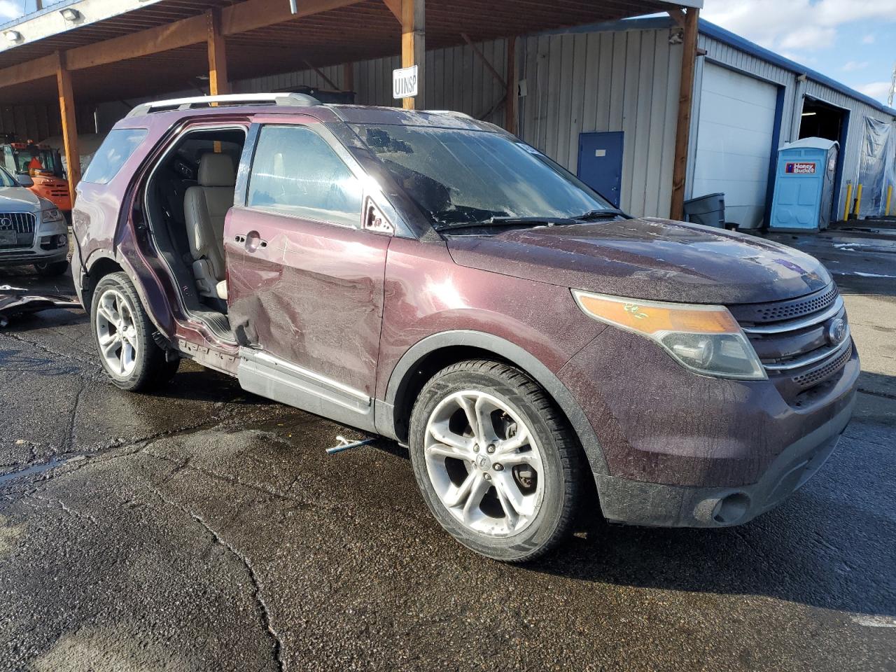 2011 Ford Explorer - Image 4