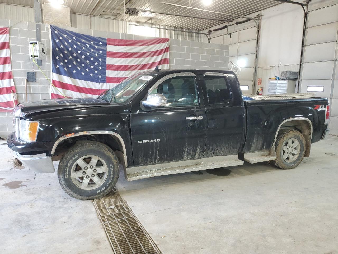 2011 Gmc Sierra K1500 Sle for Sale in Columbia, MO - All Over