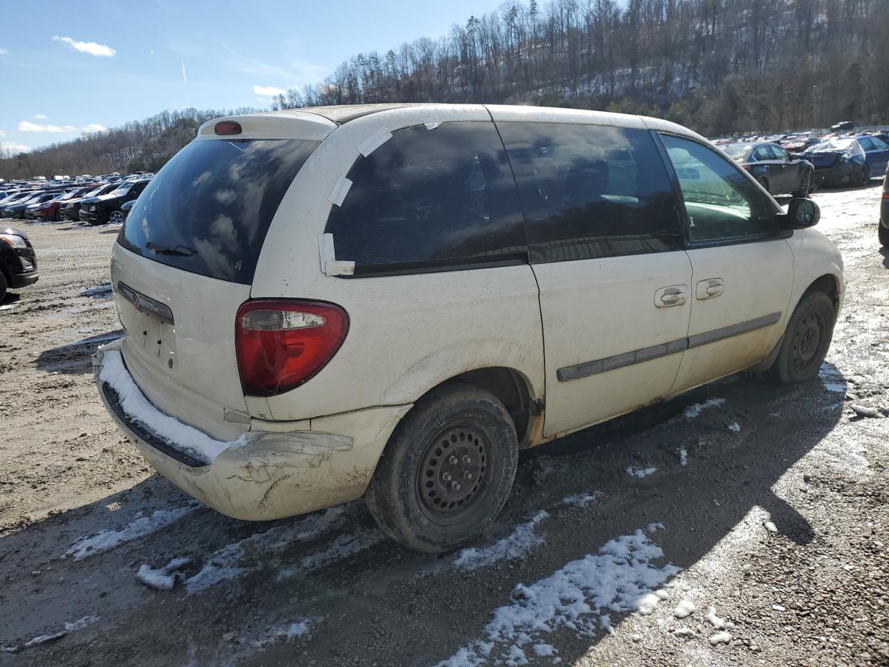 2006 Chrysler Town & Country - Image 3