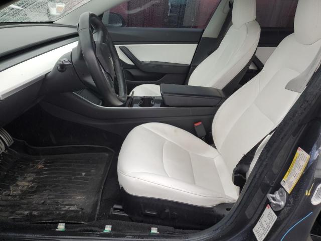  TESLA MODEL 3 2018 Серый