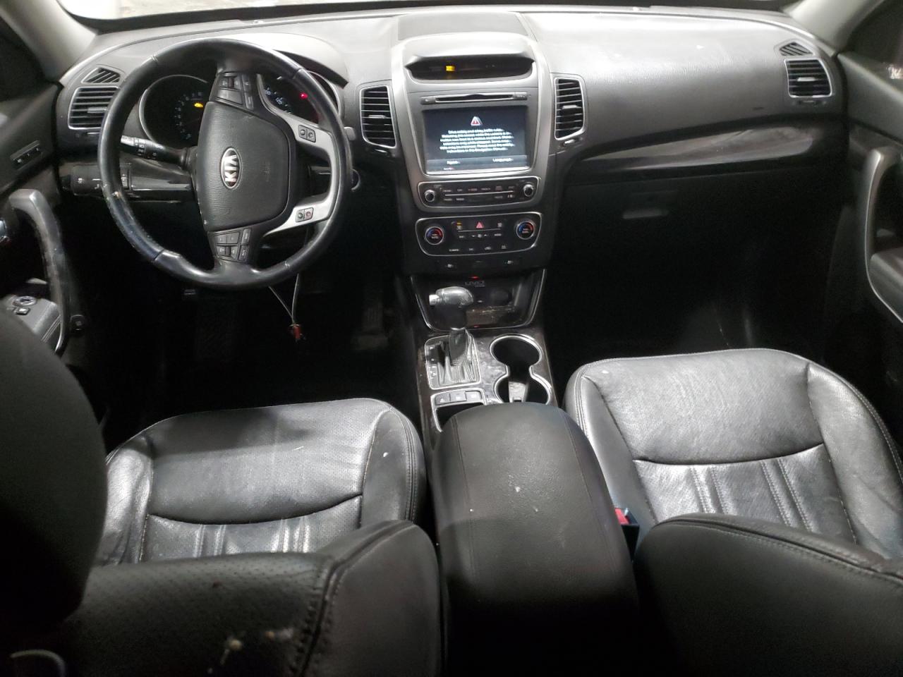 2014 Kia Sorento - Image 8