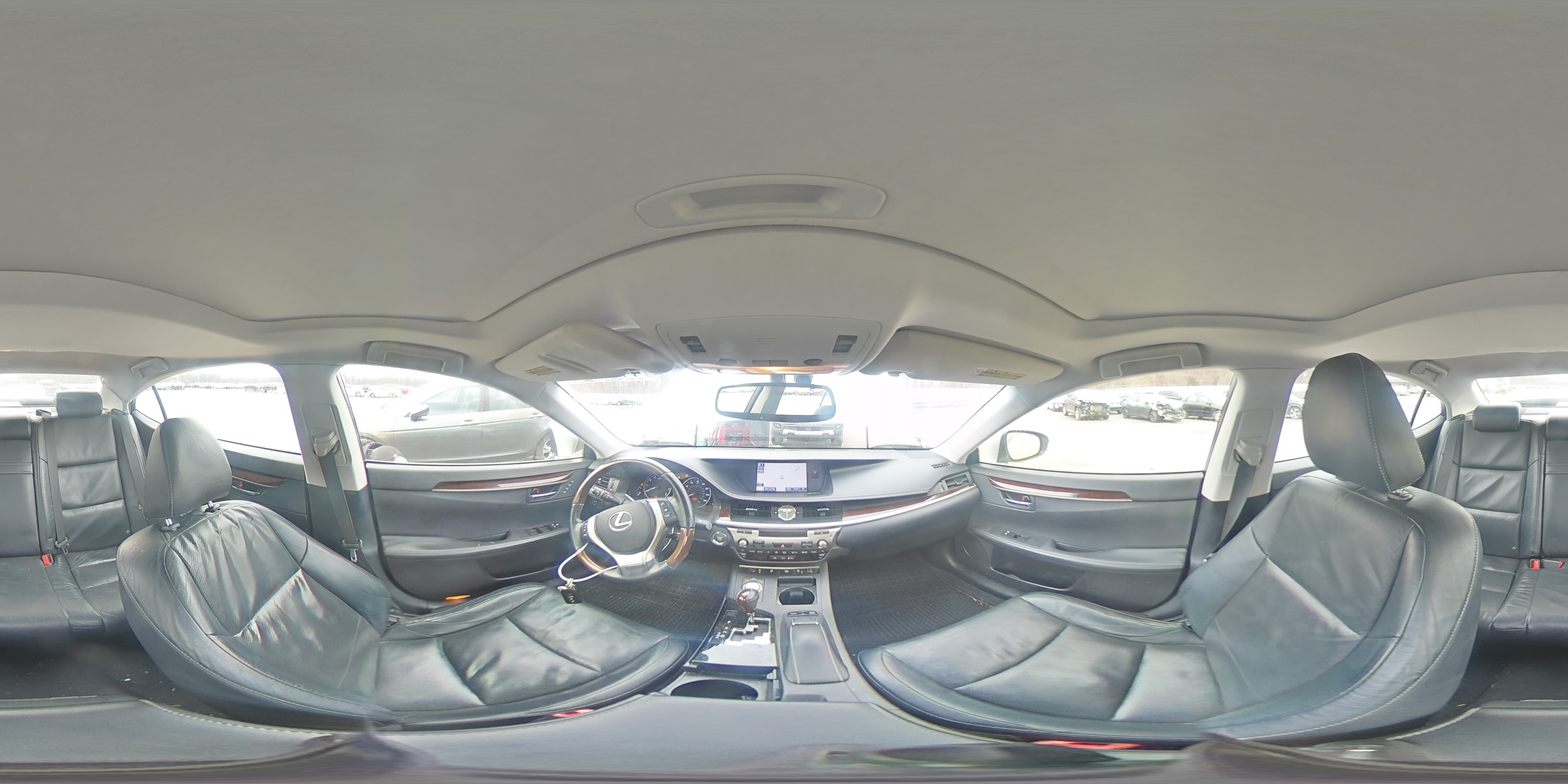 2013 Lexus ES - Image 13