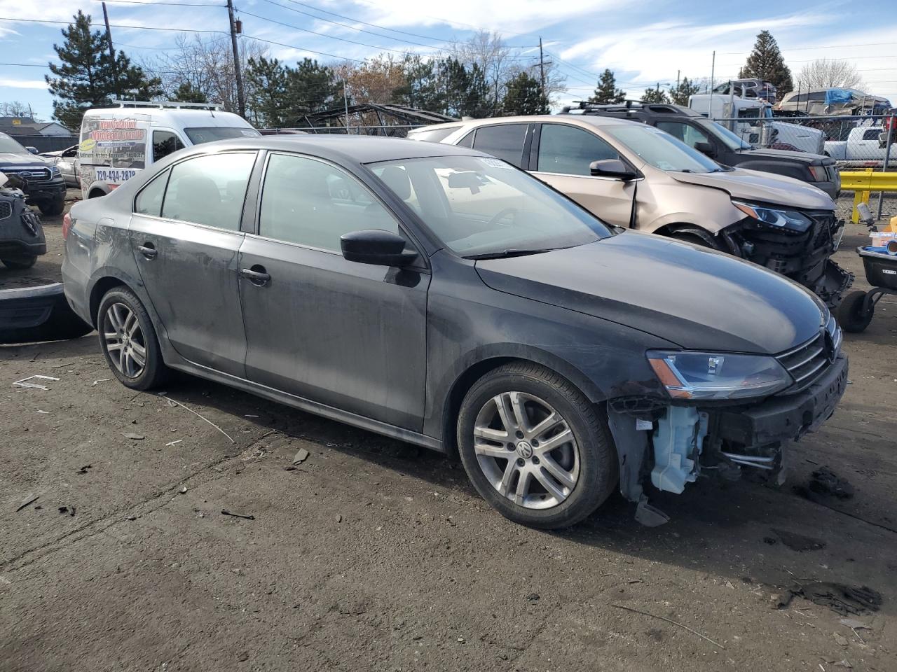 2018 Volkswagen Jetta - Image 4