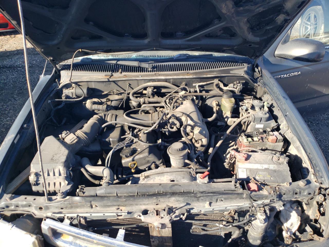 2000 Toyota Tacoma - Image 11