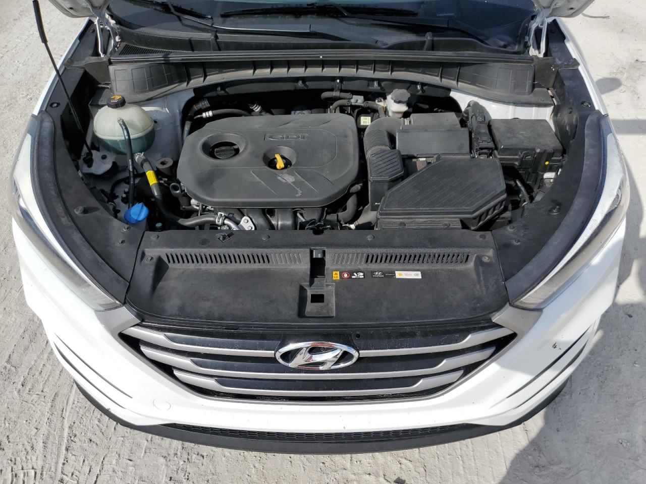 2018 Hyundai Tucson - Image 12