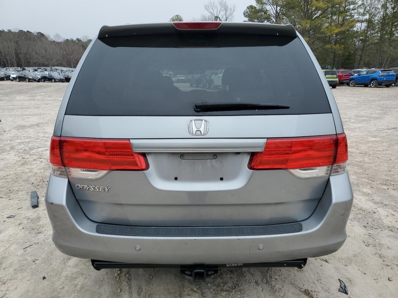 2010 Honda Odyssey - Image 6