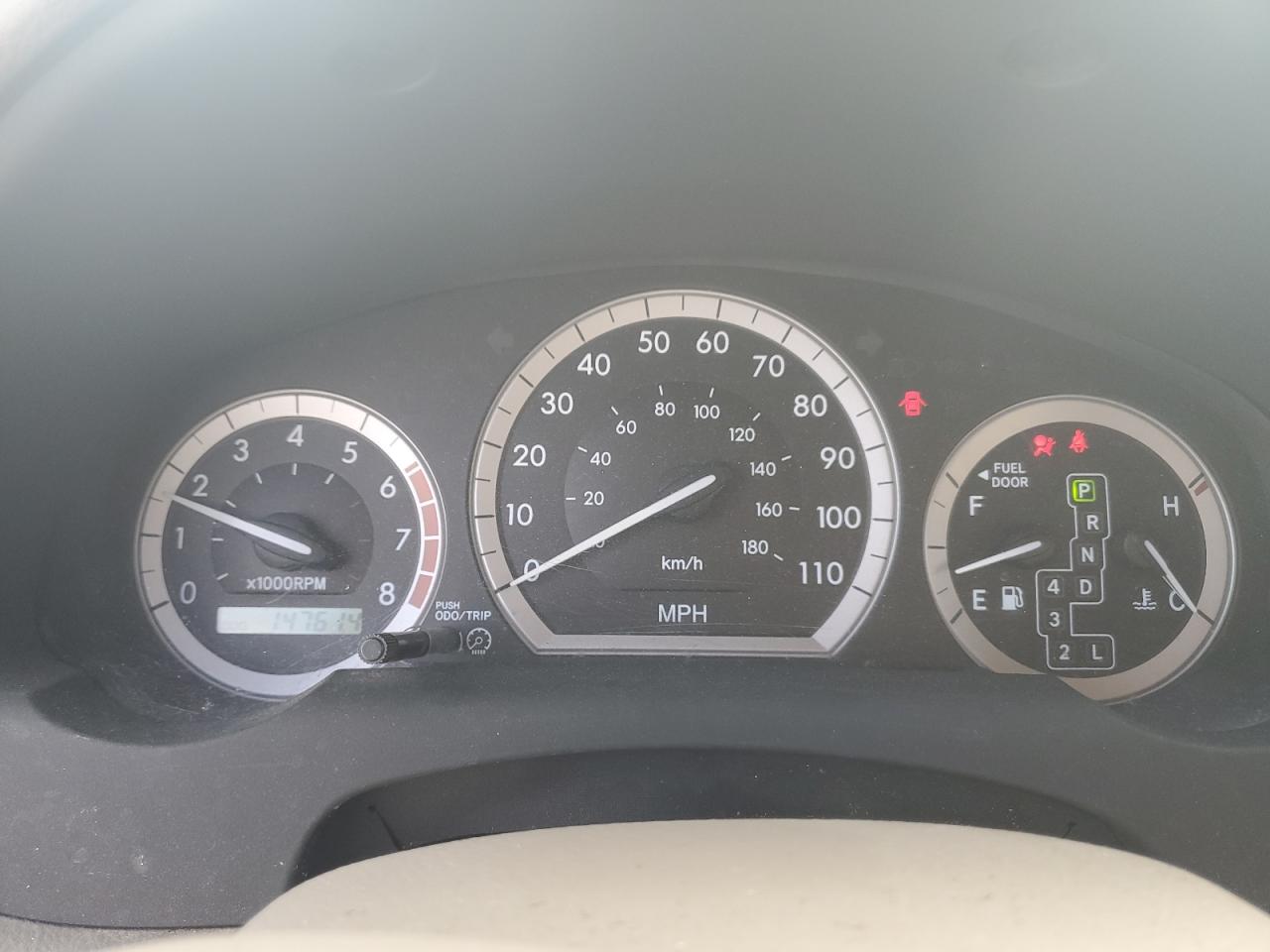 2004 Toyota Sienna - Image 9