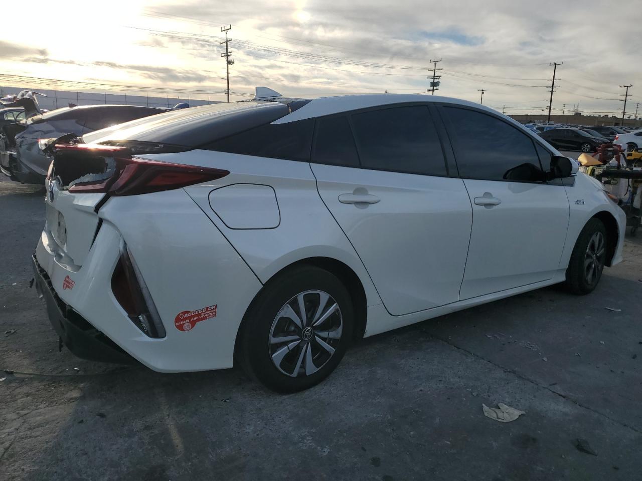 2017 Toyota Prius - Image 3