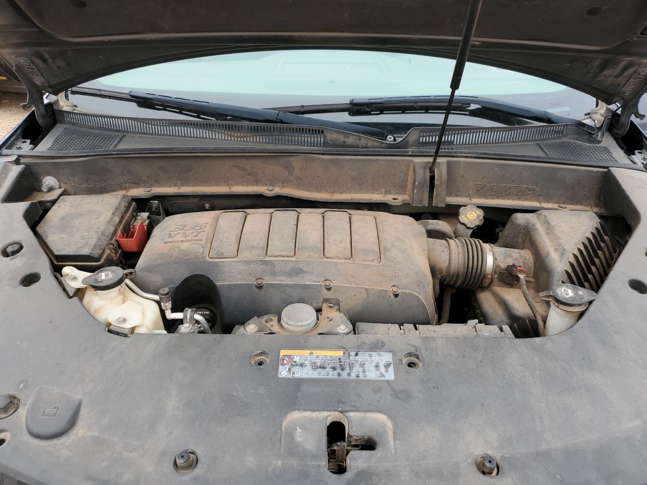 2013 Chevrolet Traverse - Image 12