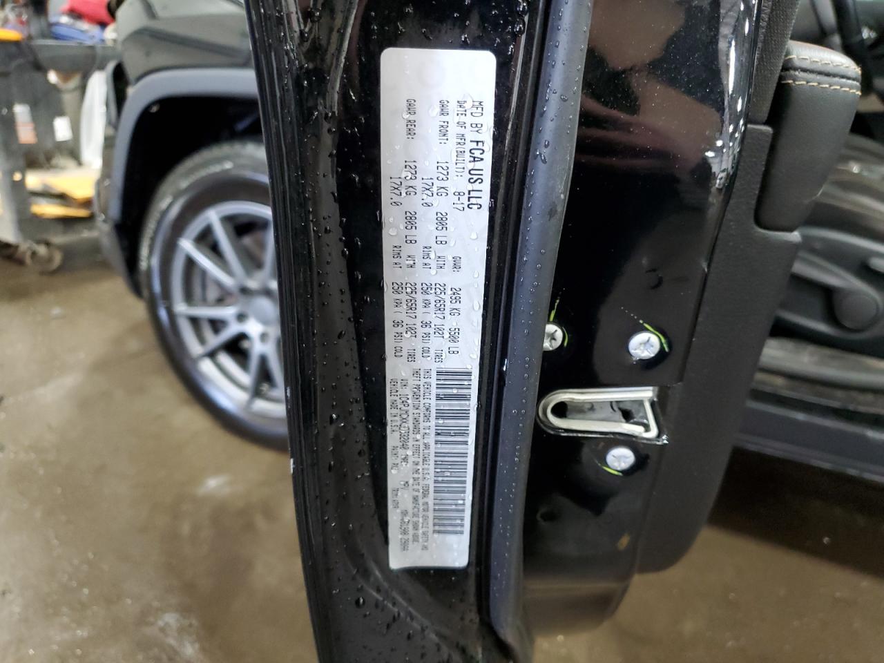 2018 Jeep Grand Cherokee - Image 15