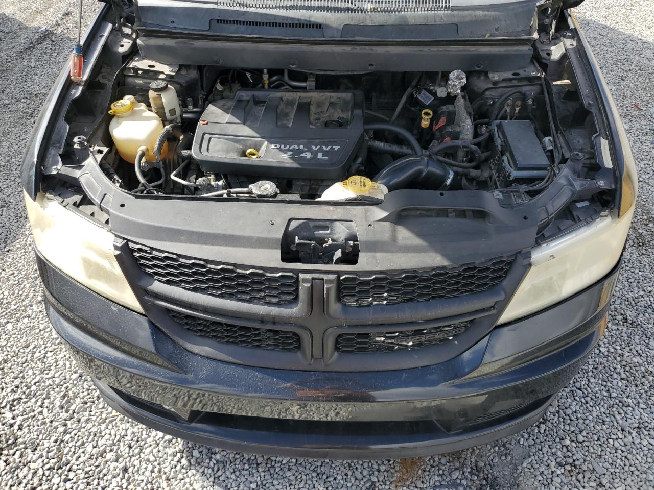2011 Dodge Journey - Image 12