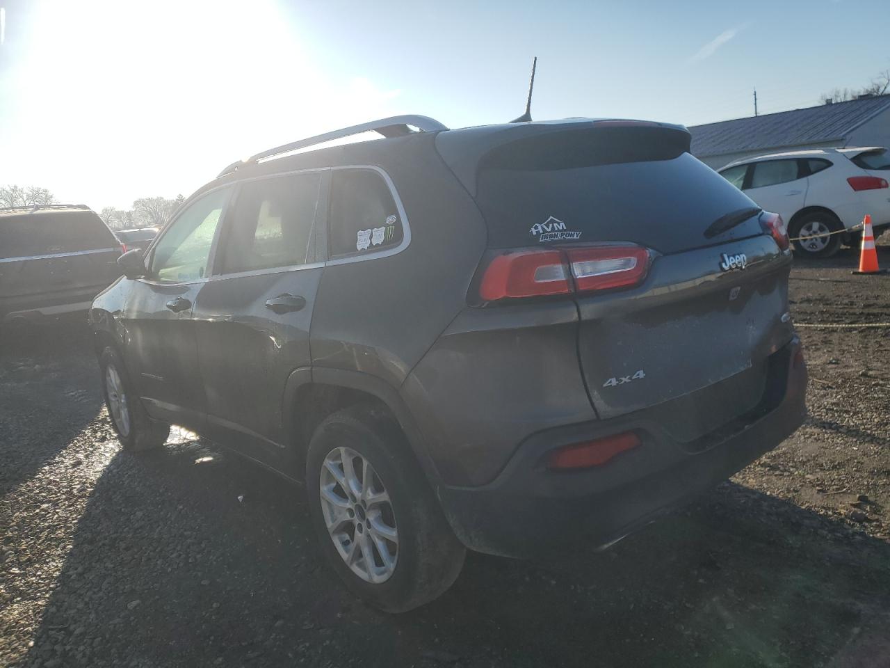 2018 Jeep Grand Cherokee - Image 2