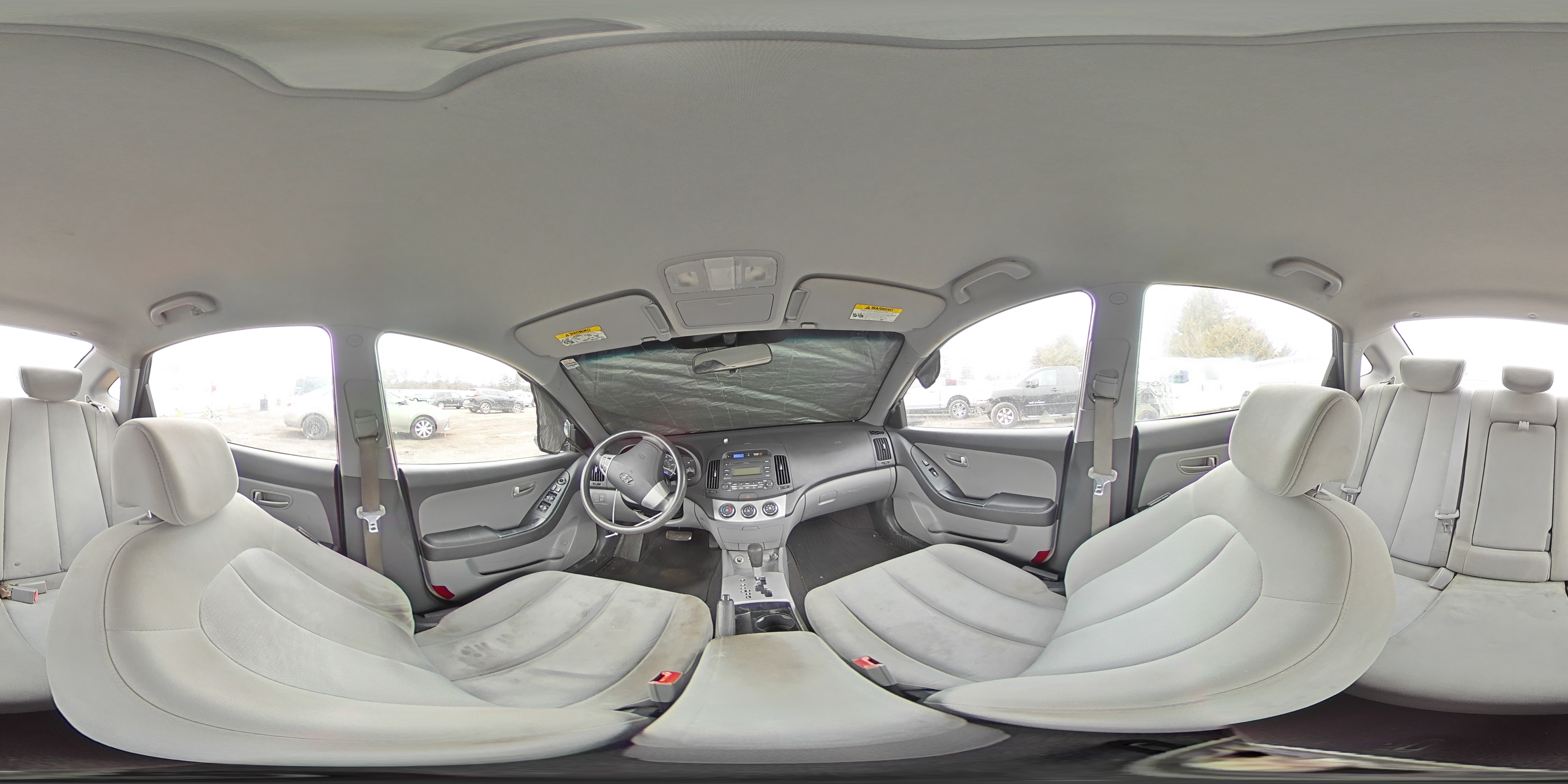 2009 Hyundai Elantra - Image 12