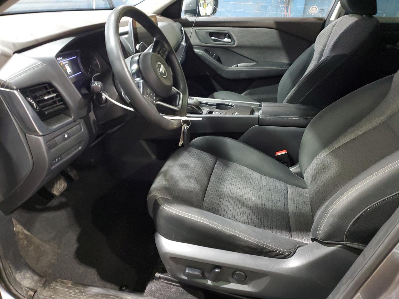 2021 Nissan Rogue - Image 7