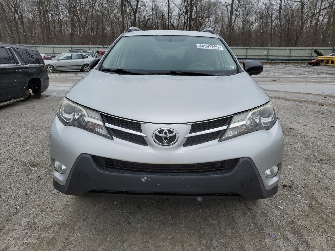 2015 Toyota RAV 4 - Image 5