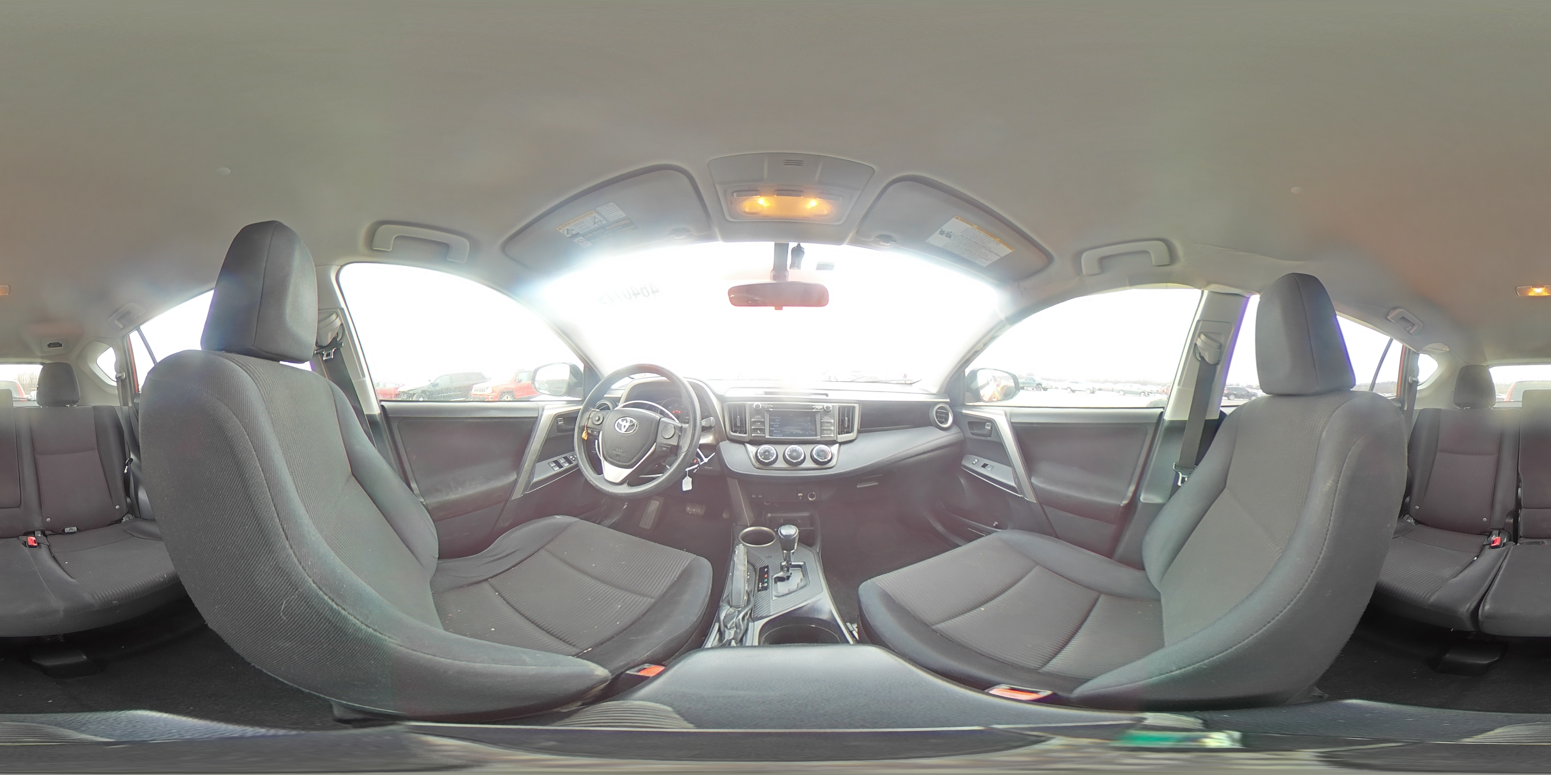 2015 Toyota RAV 4 - Image 14