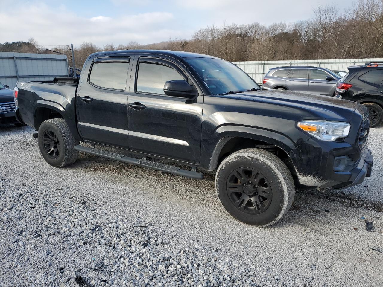 2018 Toyota Tacoma - Image 4