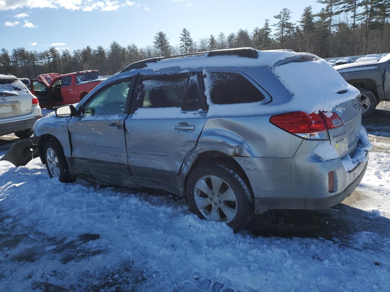 2012 Subaru Outback - Image 2