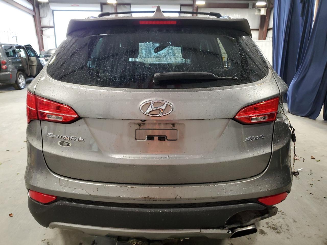 2014 Hyundai Santa Fe - Image 6