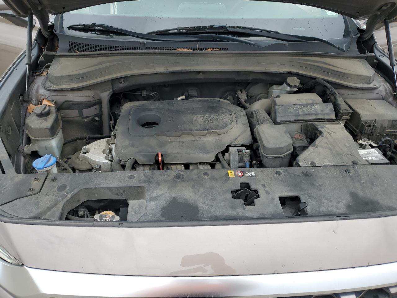 2019 Hyundai Santa Fe - Image 12