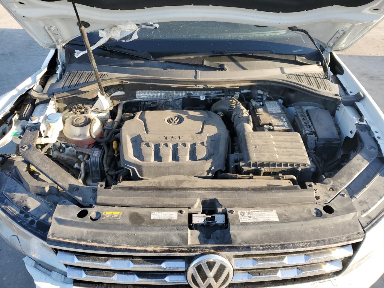 2019 Volkswagen Tiguan - Image 12