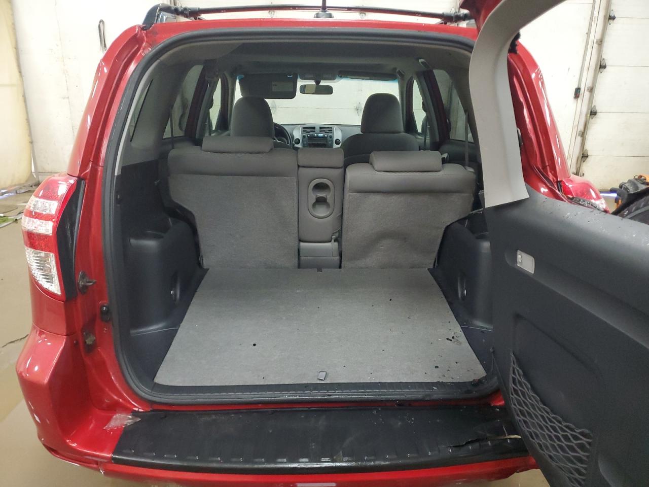 2011 Toyota RAV 4 - Image 6