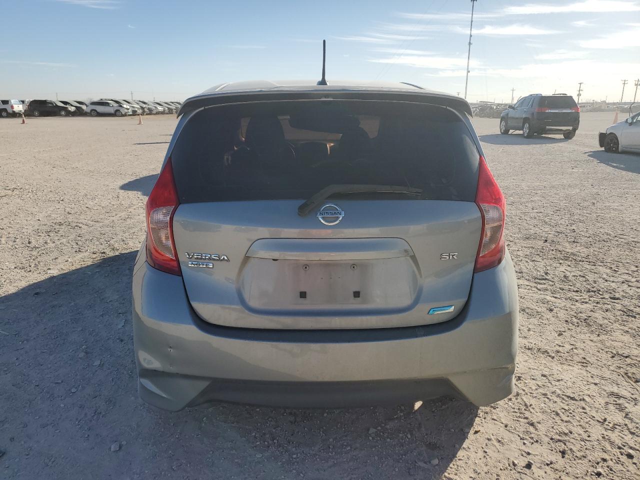 2015 Nissan Versa - Image 6