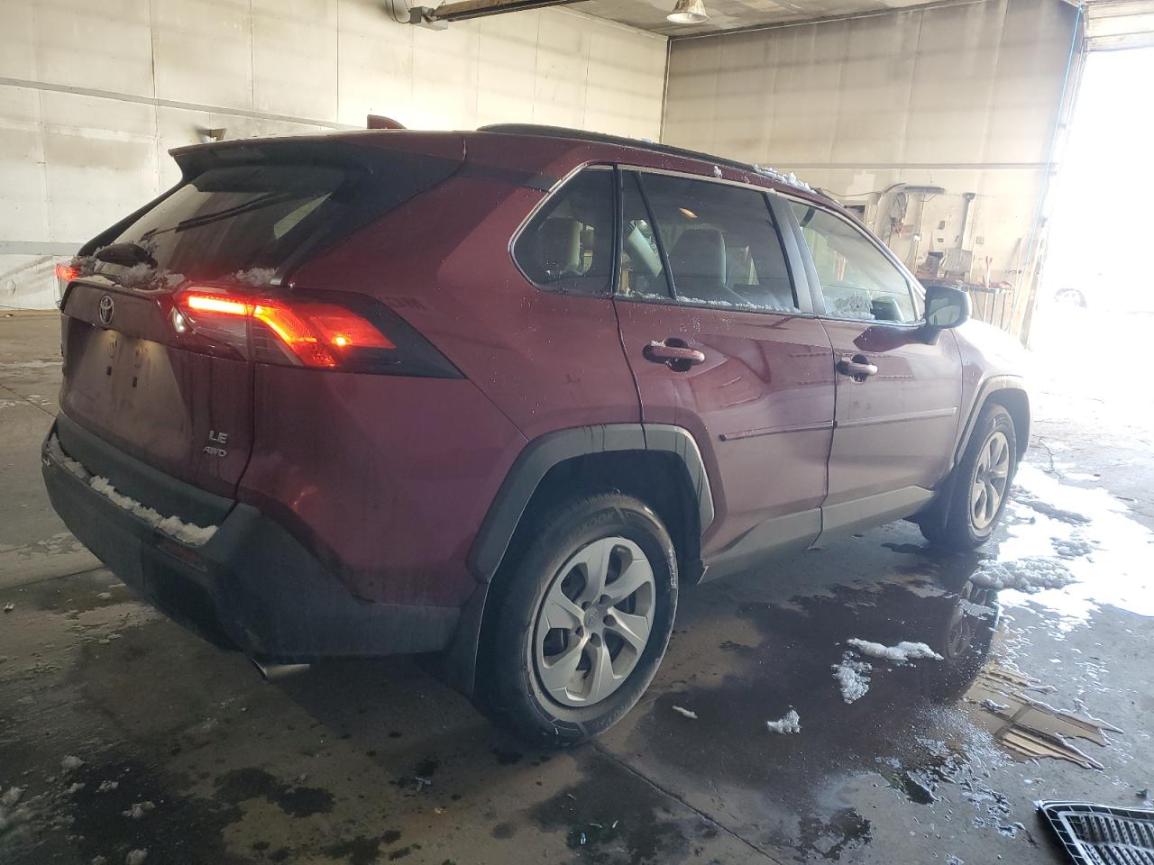 2019 Toyota RAV 4 - Image 3