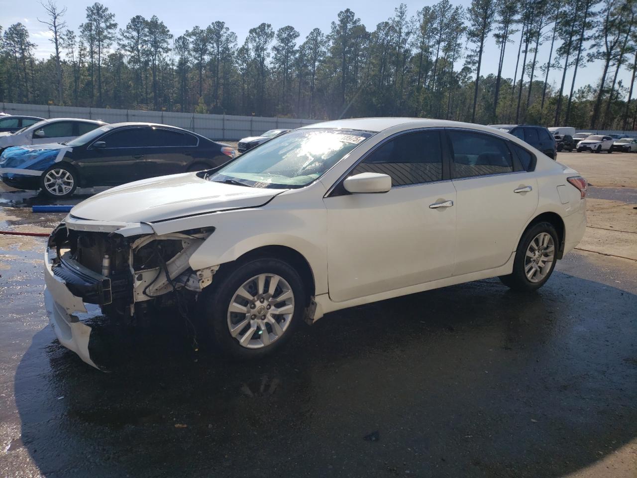 2014 Nissan Altima - Image 1