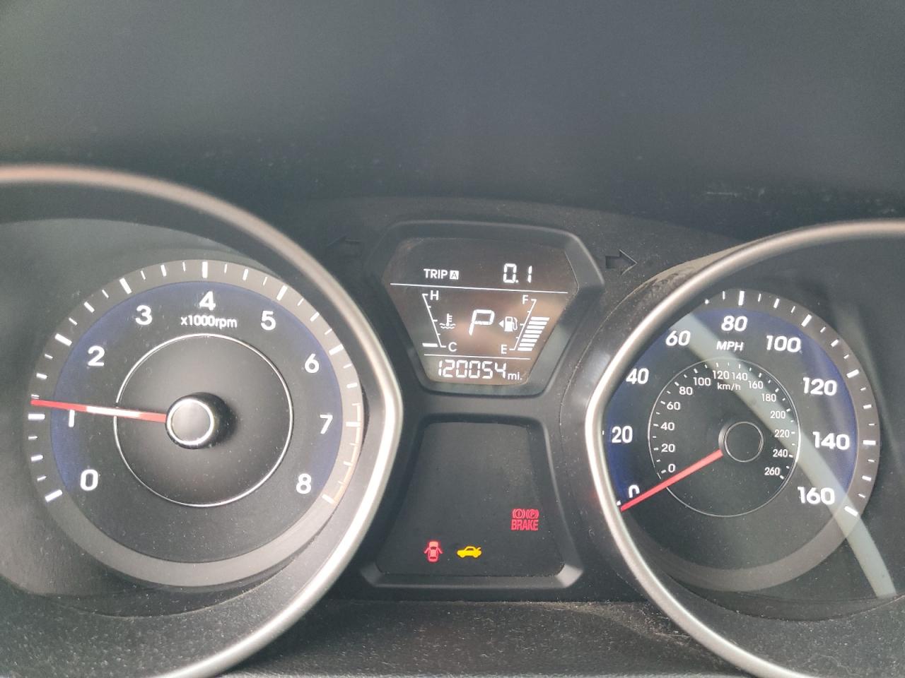 2015 Hyundai Elantra - Image 9