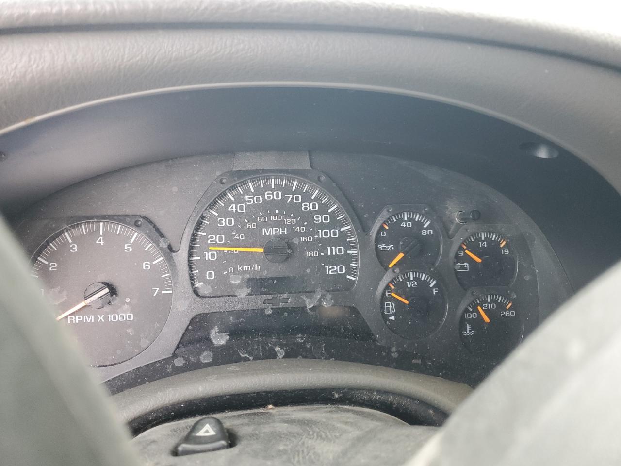 2003 Chevrolet TrailBlazer - Image 9