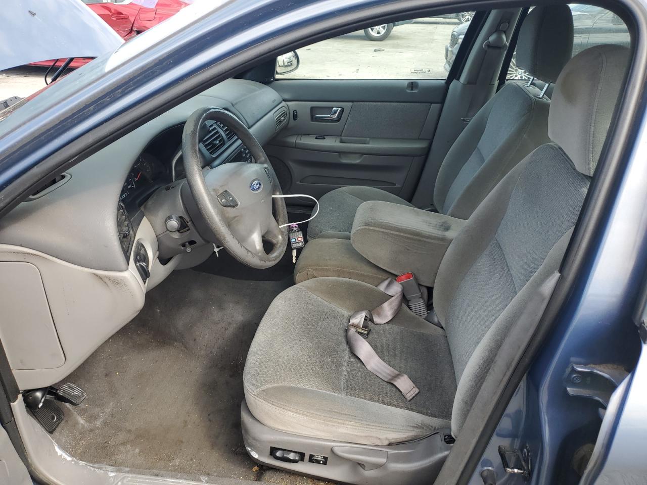 2000 Ford Taurus - Image 7