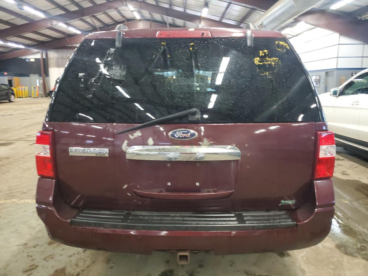 2011 Ford Expedition - Image 6