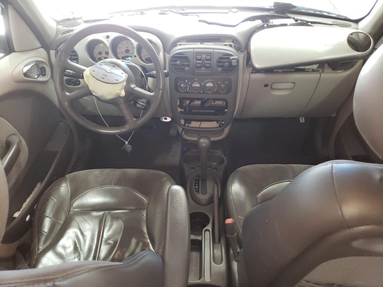 2001 Chrysler PT Cruiser - Image 8