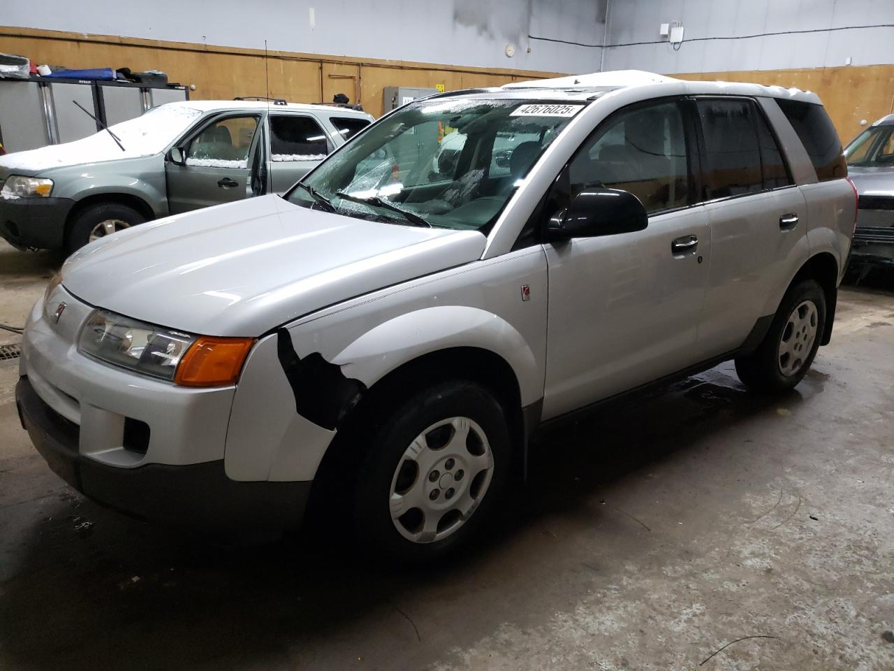 2004 Saturn VUE - Image 1