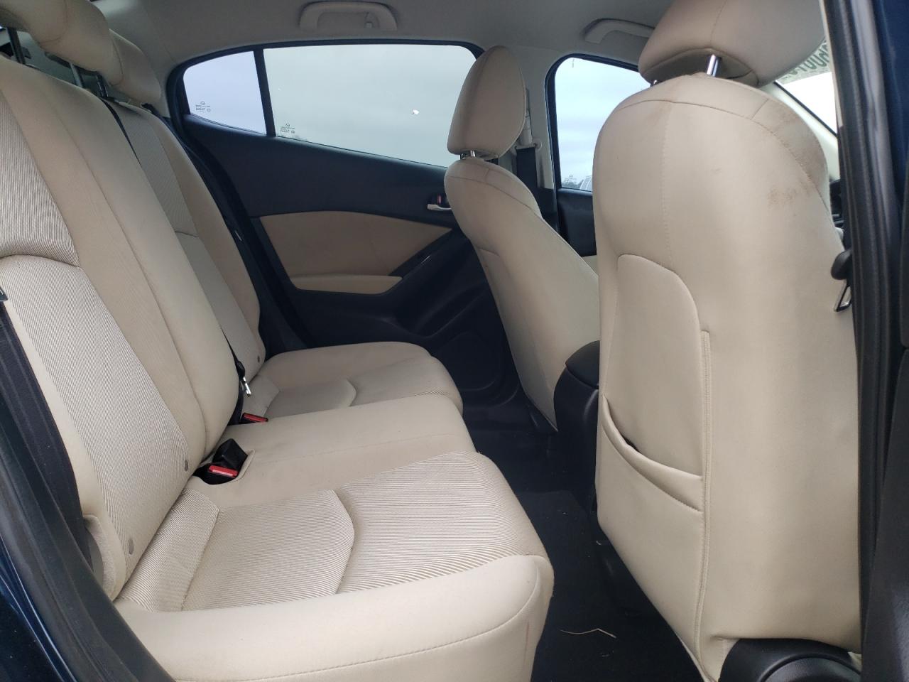 2018 Mazda 3 - Image 11