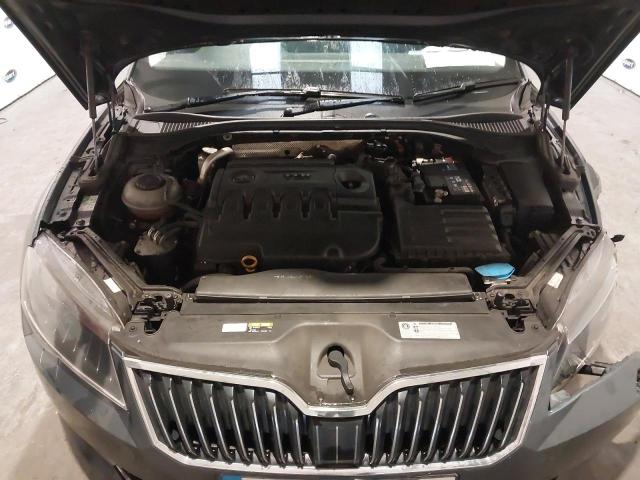 2017 SKODA SUPERB