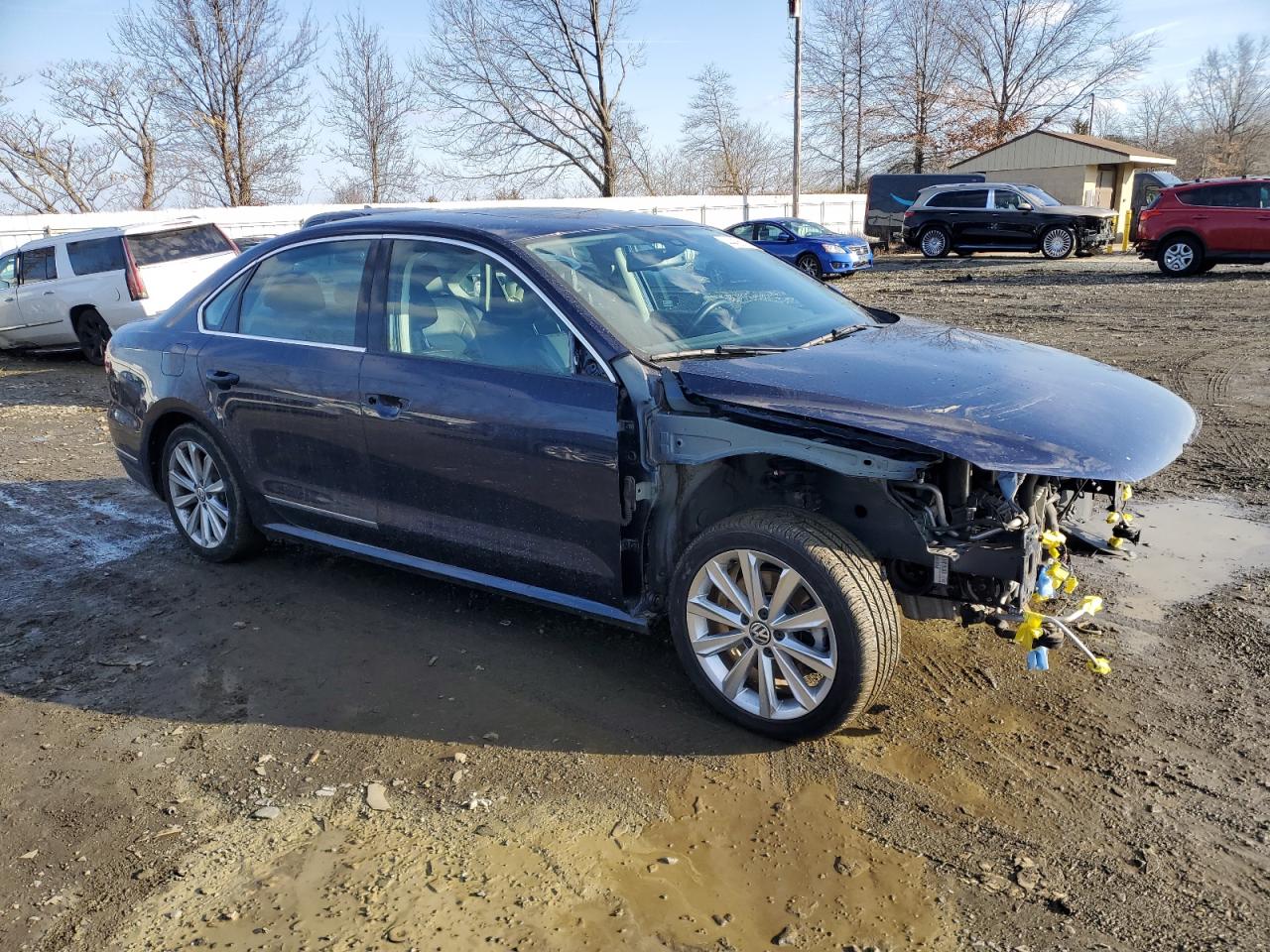 2014 Volkswagen Passat - Image 4