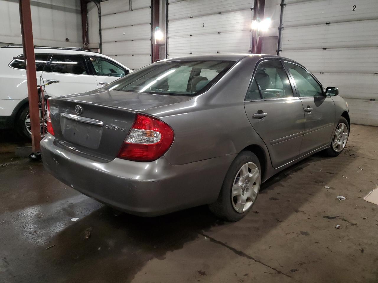 2004 Toyota Camry - Image 3