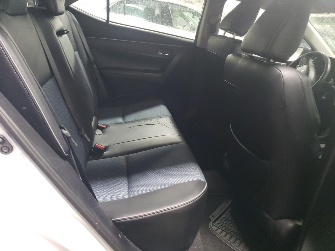 2015 Toyota Corolla - Image 10