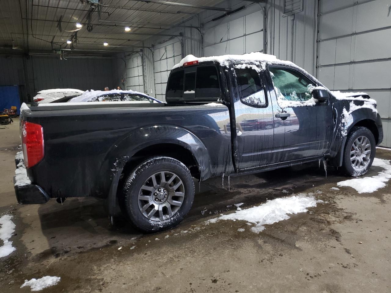 2012 Nissan Navara (Frontier) - Image 3