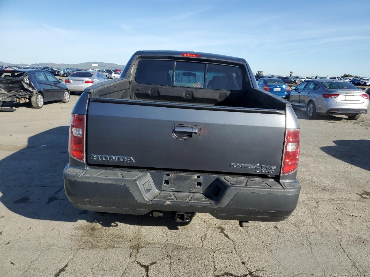 2010 Honda Ridgeline - Image 6