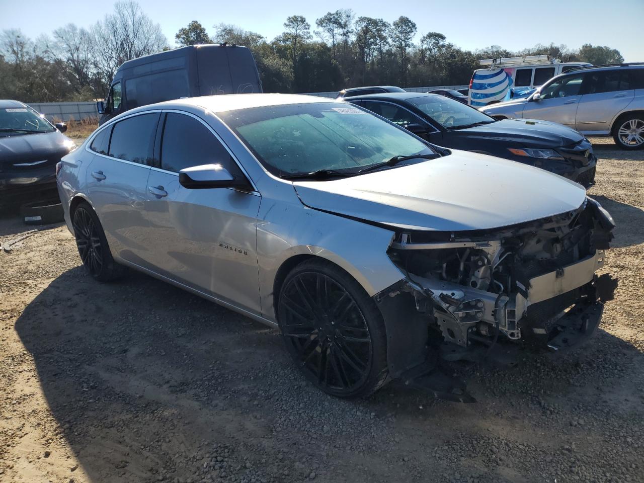 2020 Chevrolet Malibu - Image 4