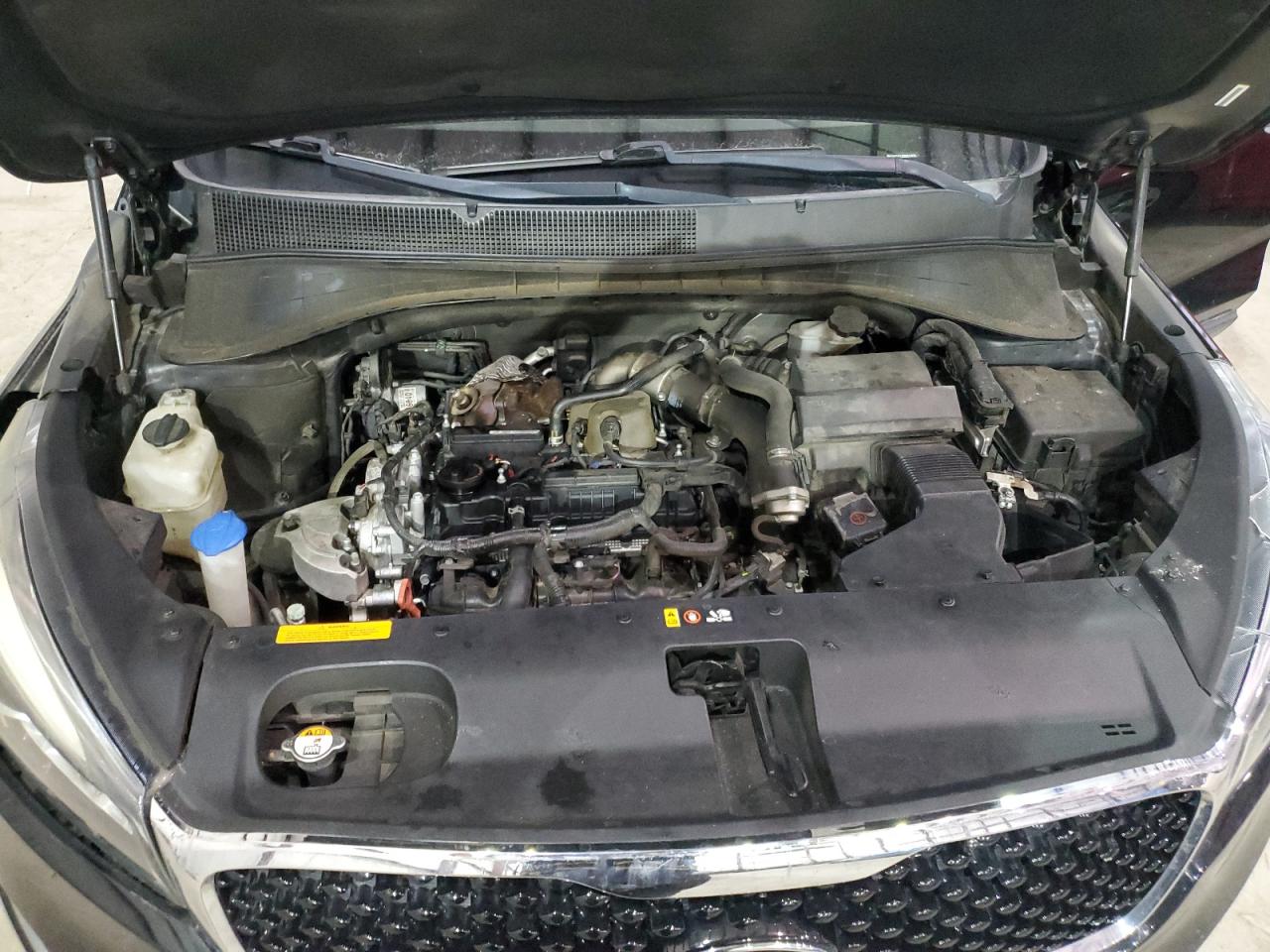 2016 Kia Sorento - Image 12