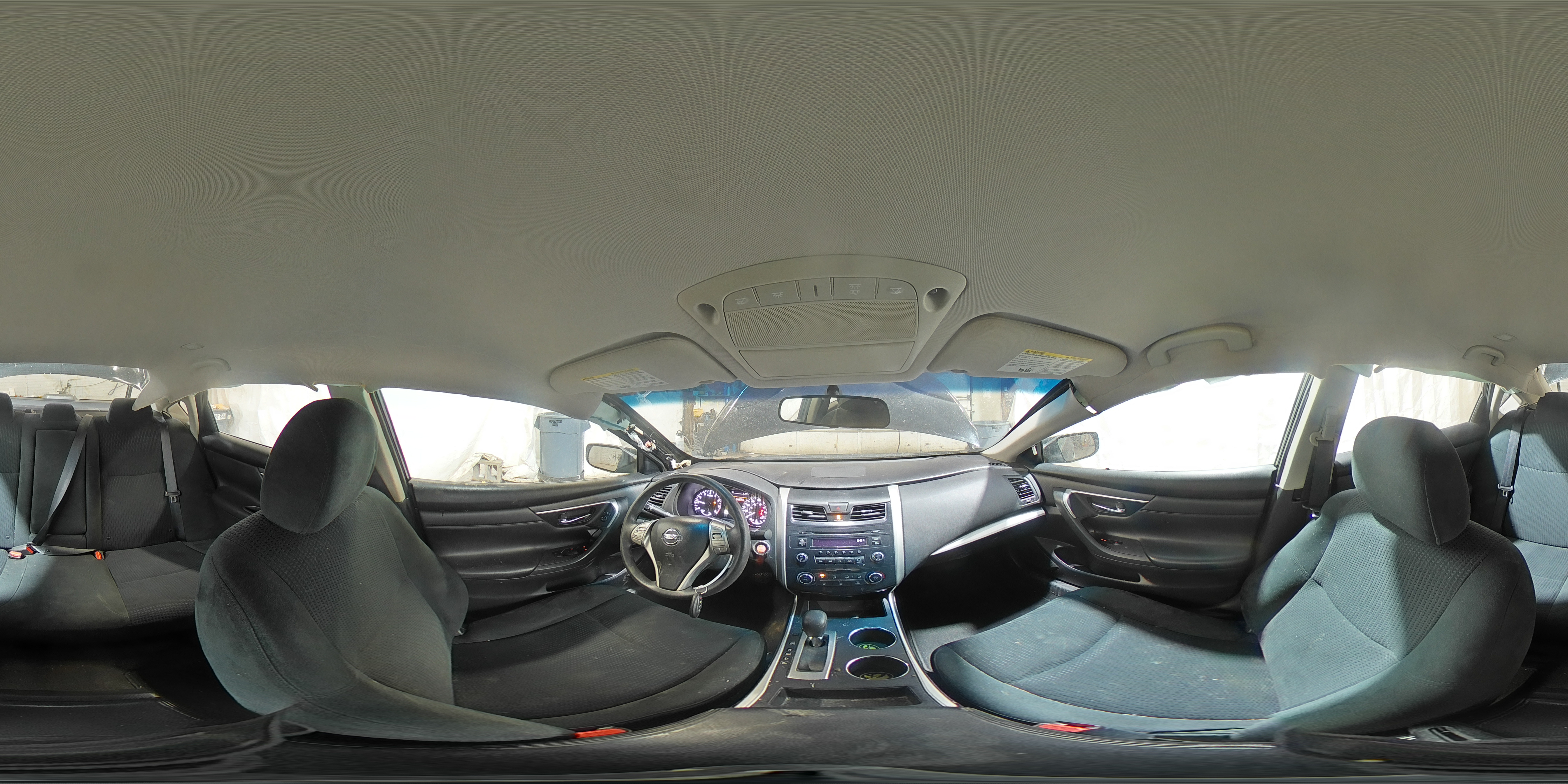 2015 Nissan Altima - Image 13
